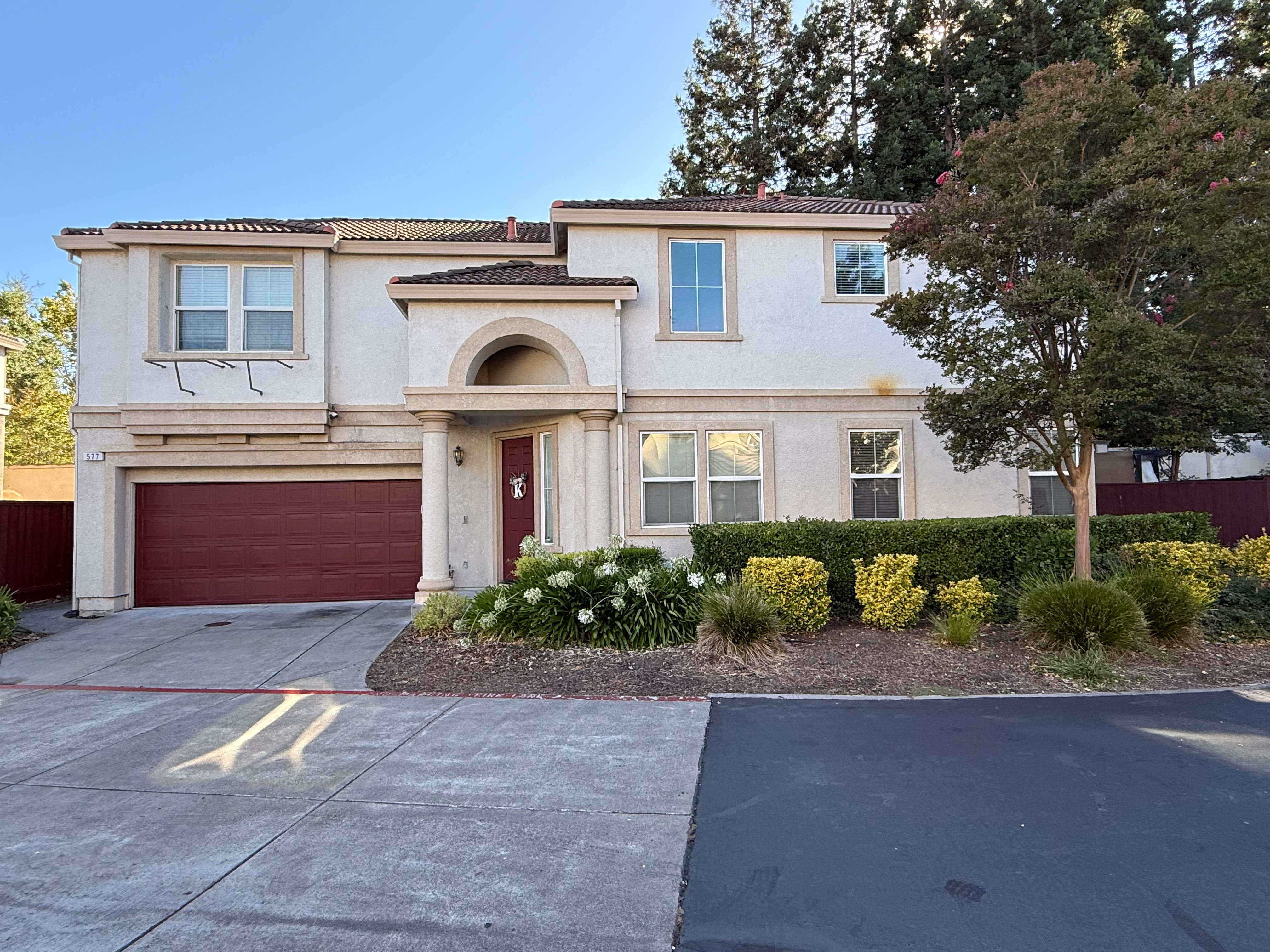 577 Barbaresco Ct 1000018918